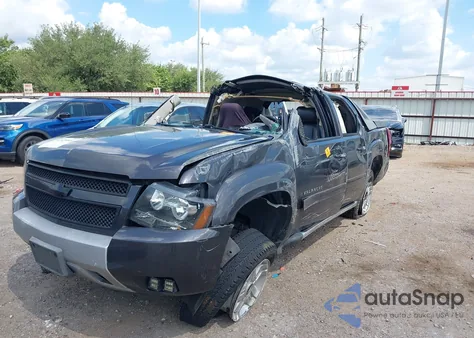 2011 Chevrolet Avalanche 1500 Lt1 z USA, uszkodzony, nr VIN 3GNTKFE32BG301646